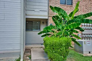 2500 Burleson Rd, Austin, TX 78741 - Photo 15