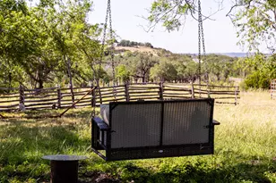 684 Stoneleigh Rd, Center Point, TX 78010 - Photo 25