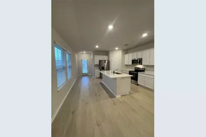 185 Grey Slate Avenue, Marble Falls, TX 78654 - Photo 5