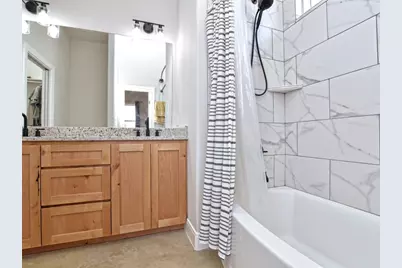 114 E Keomuku Lane, Bastrop, TX 78602 - Photo 17