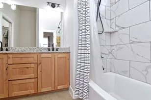 114 E Keomuku Ln, Bastrop, TX 78602 - Photo 17