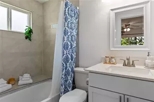 6409 Burns St, Austin, TX 78752 - Photo 15