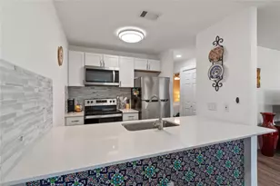 6409 Burns St, Austin, TX 78752 - Photo 9