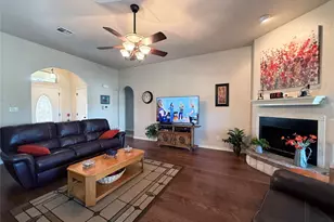 1502 Hamilton St, Burnet, TX 78611 - Photo 7