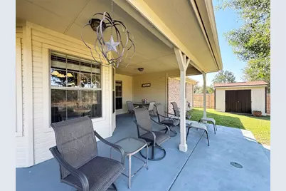 1502 Hamilton Street, Burnet, TX 78611 - Photo 23