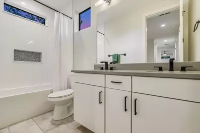 1127 Gunter Street #1, Austin, TX 78702 - Photo 17
