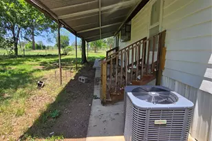 3041 Fm 671, Luling, TX 78648 - Photo 15