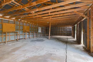 3041 Fm 671, Luling, TX 78648 - Photo 13