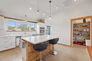 456 Colt Vly Rd, Fredericksburg, TX 78624 - Photo 15