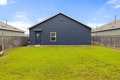 13608 Buckalew Street, Elgin, TX 78621 - Photo 21