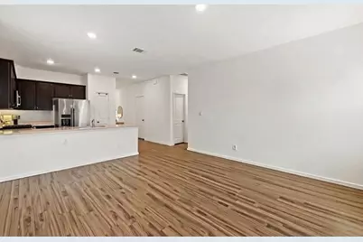 13608 Buckalew Street, Elgin, TX 78621 - Photo 5