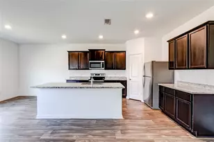 117 Fairfax Ln, Jarrell, TX 76537 - Photo 7