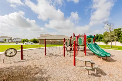 117 Fairfax Lane, Jarrell, TX 76537 - Photo 35