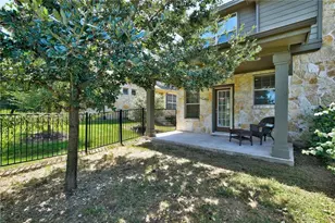 9201 Brodie Ln, Austin, TX 78748 - Photo 23
