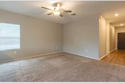 7700 Poppy Petal Loop, Del Valle, TX 78617 - Photo 5