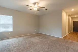 7700 Poppy Petal Loop, Del Valle, TX 78617 - Photo 5