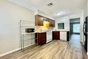312 W William Cannon Dr, Austin, TX 78745 - Photo 21