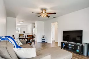 312 W William Cannon Dr, Austin, TX 78745 - Photo 11