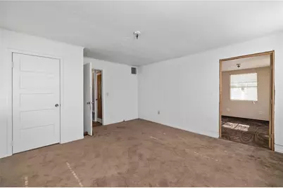 211 S 7th Street, Jarrell, TX 76537 - Photo 19