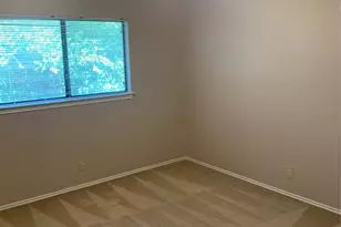 3215 Tree Grove Dr, San Antonio, TX 78247 - Photo 17