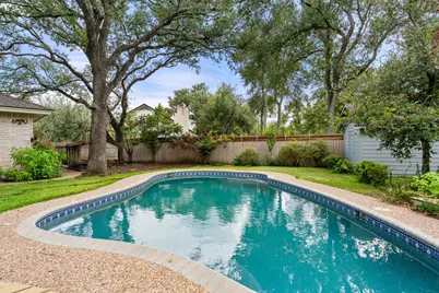9702 Beauchamp Square, Austin, TX 78729 - Photo 27