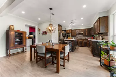 9702 Beauchamp Square, Austin, TX 78729 - Photo 9