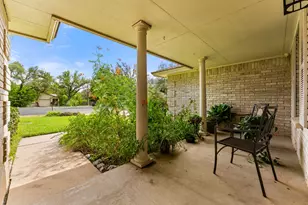 9702 Beauchamp Square, Austin, TX 78729 - Photo 3