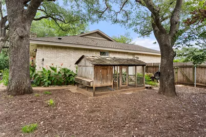9702 Beauchamp Square, Austin, TX 78729 - Photo 33