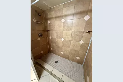 109 Seminole Drive, Smithville, TX 78957 - Photo 11