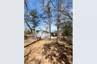 109 Seminole Drive, Smithville, TX 78957 - Photo 17