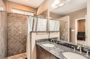 195 Heritage Oaks Dr, Cedar Creek, TX 78612 - Photo 15