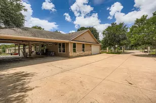 195 Heritage Oaks Dr, Cedar Creek, TX 78612 - Photo 31