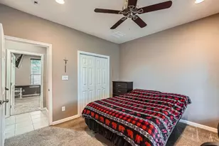 195 Heritage Oaks Dr, Cedar Creek, TX 78612 - Photo 19