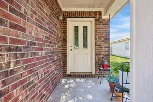 116 Quail Hollow Dr, Hutto, TX 78634 - Photo 3