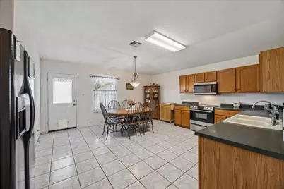 116 Quail Hollow Drive, Hutto, TX 78634 - Photo 9