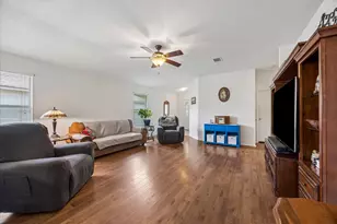 116 Quail Hollow Dr, Hutto, TX 78634 - Photo 5