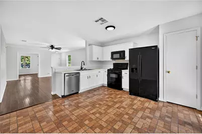 612 Losoya Court, Hutto, TX 78634 - Photo 19