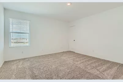 310 Milliner Loop, Hutto, TX 78634 - Photo 17
