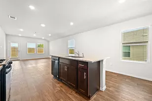 101 Calgary Ln, San Marcos, TX 78666 - Photo 7