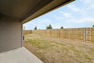 101 Calgary Ln, San Marcos, TX 78666 - Photo 19