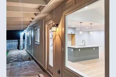 7736 Croftwood Drive, Austin, TX 78749 - Photo 15