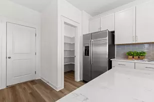 120 Hartson Dr, Taylor, TX 76574 - Photo 9