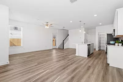 120 Hartson Drive, Taylor, TX 76574 - Photo 5