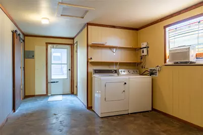 115 N Lockhart Street, Paige, TX 78659 - Photo 27