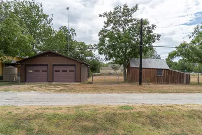115 N Lockhart Street, Paige, TX 78659 - Photo 5