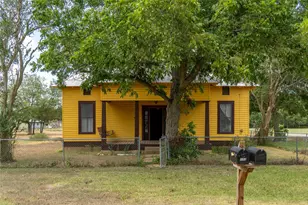 115 N Lockhart St, Paige, TX 78659 - Photo 3