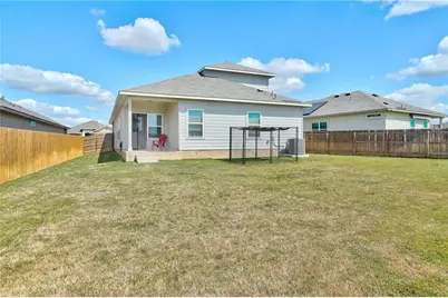 205 Freedom Park Avenue, Liberty Hill, TX 78642 - Photo 31
