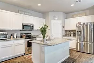 205 Freedom Park Avenue, Liberty Hill, TX 78642 - Photo 9