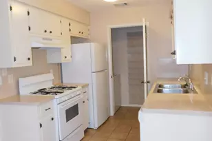 806 Country Aire Dr, Round Rock, TX 78664 - Photo 7