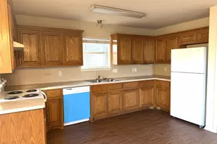 1605 Paint Brush Dr, Lockhart, TX 78644 - Photo 3